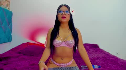 Snapshot of samanthaarosse chatting on March 2026 05:19:01 AM Samantha online show from March 2026 05:19:01 AM