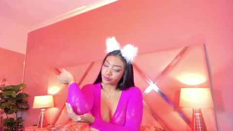 Samantha online show from November 2025 11:55:02 AM