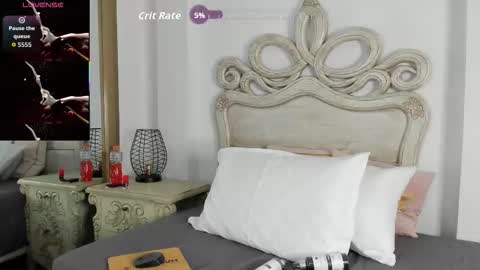 Samantha online show from October 2025 08:04:02 PM