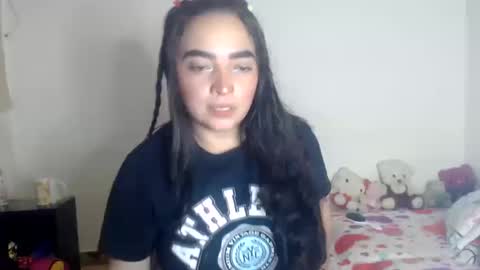 Snapshot of samanthakler17 chatting on December 2024 06:10:02 AM samantha online show from December 2024 06:10:02 AM