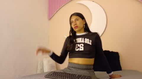 Snapshot of samanthalaurent chatting on June 2026 07:53:01 PM samanthalaurent online show from June 2026 07:53:01 PM