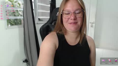 Samantha samy online show from December 2025 09:00:01 PM