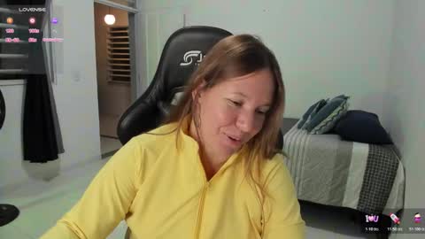 Samantha samy online show from December 2025 02:20:02 AM