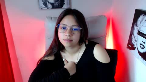 Snapshot of samantharoldan chatting on February 2025 04:25:02 PM Samantha online show from February 2025 04:25:02 PM