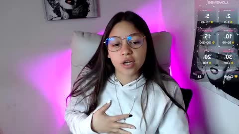 Snapshot of samantharoldan chatting on March 2025 03:05:02 PM Samantha online show from March 2025 03:05:02 PM