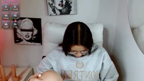 Snapshot of samantharoldan chatting on October 2025 03:20:02 PM Samantha online show from October 2025 03:20:02 PM