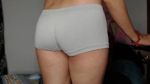 Snapshot of samara429147 chatting on January 2026 02:20:01 PM samara online show from January 2026 02:20:01 PM