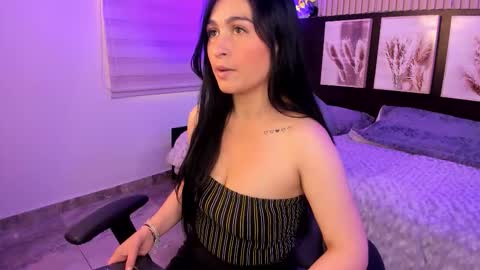 samara_as online show from February 2026 01:25:01 PM