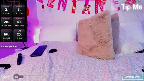 Snapshot of samaraeyes chatting on February 2025 06:09:02 PM -- -- online show from February 2025 06:09:02 PM