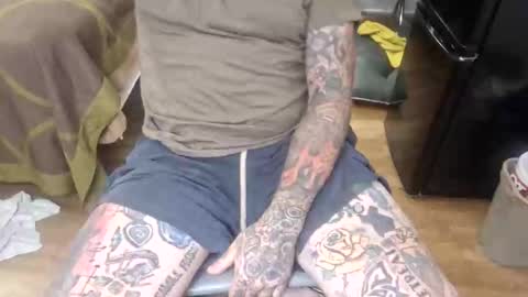 samboiamtho online show from November 2025 11:27:02 AM