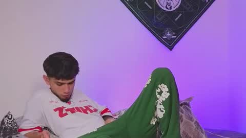 samevansx online show from October 2025 02:19:01 PM