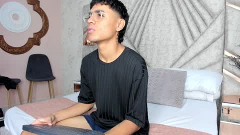 Snapshot of samfrrost chatting on April 2026 11:51:02 AM Samfrrost online show from April 2026 11:51:02 AM