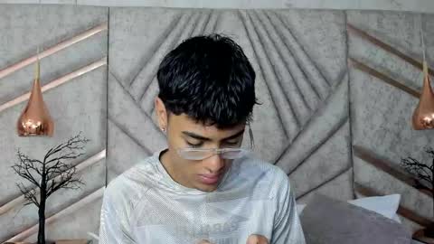 Snapshot of samfrrost chatting on April 2026 12:50:02 PM Samfrrost online show from April 2026 12:50:02 PM