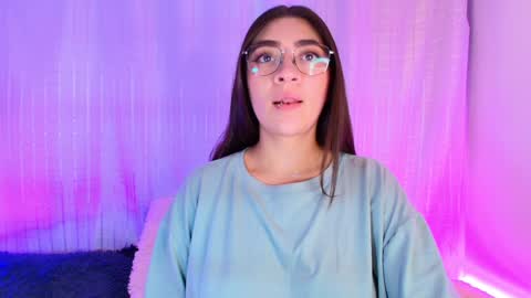 Snapshot of samii_evans chatting on February 2025 03:16:02 AM samii evans  online show from February 2025 03:16:02 AM