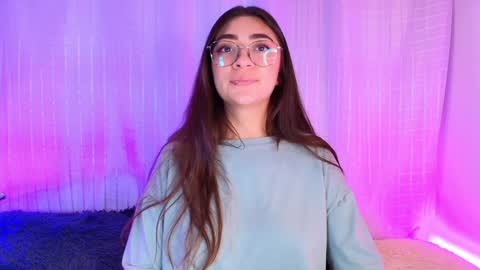 Snapshot of samii_evans chatting on February 2025 06:18:02 AM samii evans  online show from February 2025 06:18:02 AM