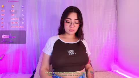 Snapshot of samii_evans chatting on February 2025 04:14:02 AM samii evans  online show from February 2025 04:14:02 AM