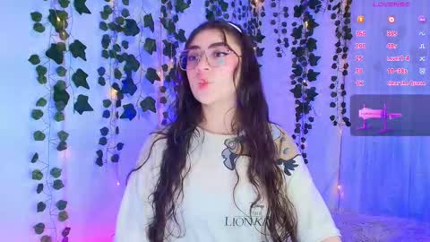 Snapshot of samii_evans chatting on September 2025 06:26:02 AM samii evans  online show from September 2025 06:26:02 AM