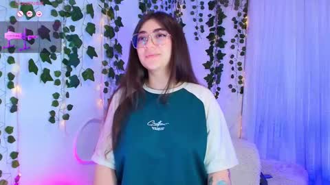 Snapshot of samii_evans chatting on October 2025 11:49:01 PM samii evans  online show from October 2025 11:49:01 PM