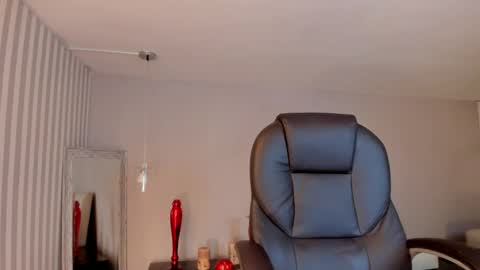 Samii  online show from October 2025 01:29:01 AM