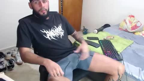 samir_music_ online show from September 2025 12:01:02 AM