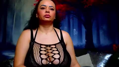     online show from February 2026 09:19:02 PM