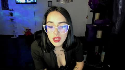 SARA online show from January 2025 09:25:01 PM