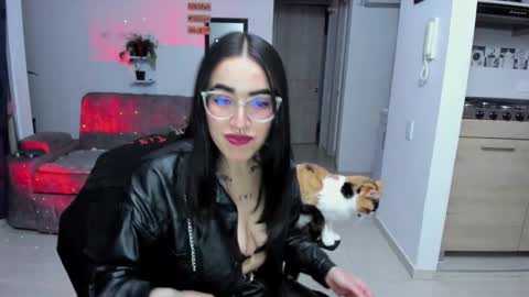 SARA online show from September 2025 12:27:02 AM