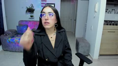 Snapshot of samismith77 chatting on April 2026 12:26:02 AM SARA online show from April 2026 12:26:02 AM