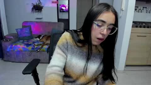 Snapshot of samismith77 chatting on April 2026 03:12:01 AM SARA online show from April 2026 03:12:01 AM