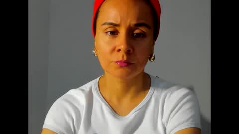 Snapshot of samm_hoti chatting on September 2025 08:08:02 PM sam online show from September 2025 08:08:02 PM