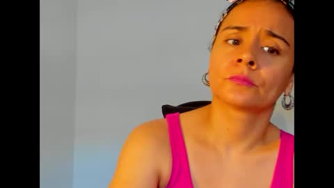 Snapshot of samm_hoti chatting on September 2025 09:16:01 PM sam online show from September 2025 09:16:01 PM