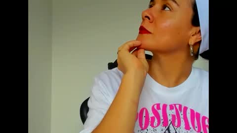 Snapshot of samm_hoti chatting on November 2025 08:30:02 PM sam online show from November 2025 08:30:02 PM