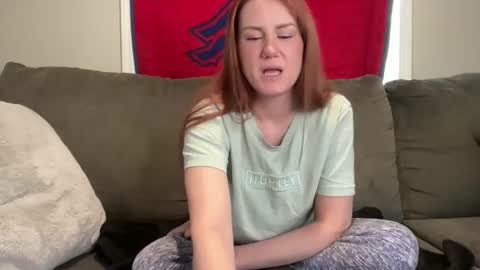 Snapshot of sammieplays chatting on April 2026 04:59:01 PM Playful Sammie online show from April 2026 04:59:01 PM