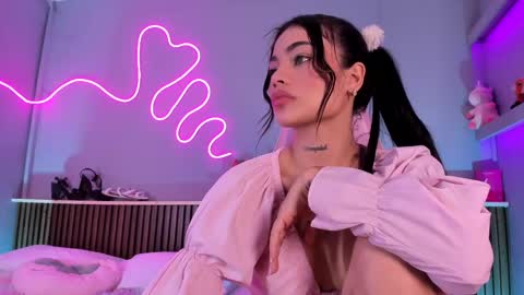 Snapshot of sammy__rose chatting on May 2026 09:52:02 PM Sammy Rose online show from May 2026 09:52:02 PM