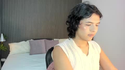 Snapshot of sammybrunette1 chatting on March 2026 03:07:02 AM Axel online show from March 2026 03:07:02 AM