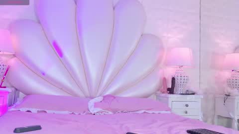 samanta online show from November 2025 12:04:01 PM