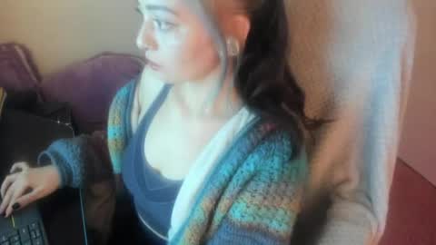   online show from May 2026 08:10:01 AM