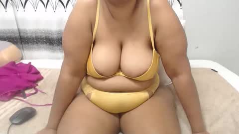 Snapshot of sammyxxx393 chatting on April 2026 08:04:02 AM sammyxxx393 online show from April 2026 08:04:02 AM