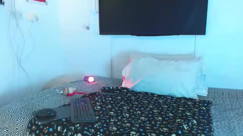 Snapshot of samntha_ferrer28 chatting on February 2025 09:05:02 AM Samantha ferrer online show from February 2025 09:05:02 AM