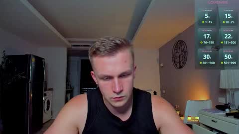 Snapshot of samuel_andrew chatting on April 2026 04:44:02 AM Samuel online show from April 2026 04:44:02 AM