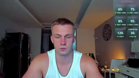Snapshot of samuel_andrew chatting on April 2026 05:19:01 AM Samuel online show from April 2026 05:19:01 AM
