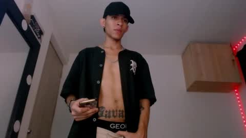   online show from December 2024 07:58:01 AM