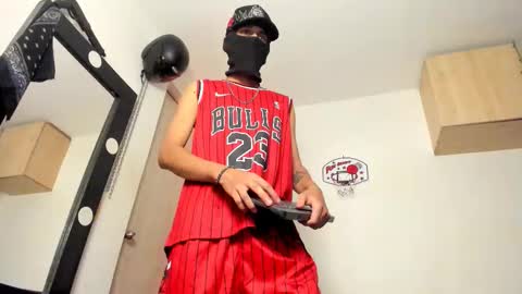   online show from March 2026 09:22:01 AM