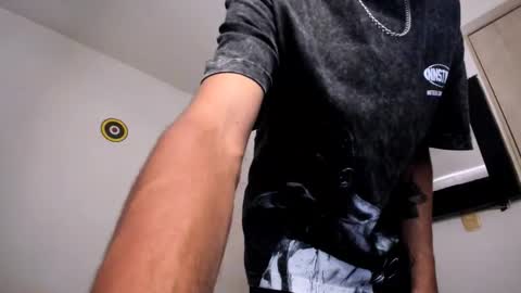 Snapshot of samuel_suarez chatting on March 2026 10:15:01 PM online show from March 2026 10:15:01 PM