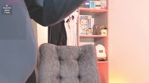 Snapshot of samuel_up01 chatting on April 2026 03:48:01 AM Samuel online show from April 2026 03:48:01 AM