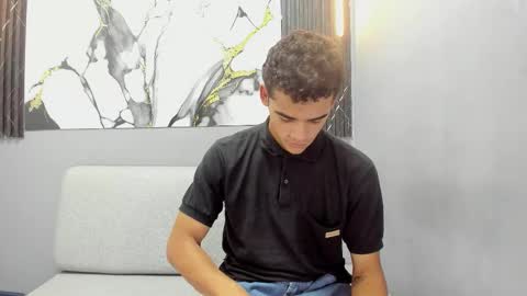 Snapshot of samuel_wyatt chatting on March 2026 12:33:01 PM SAMUEL online show from March 2026 12:33:01 PM