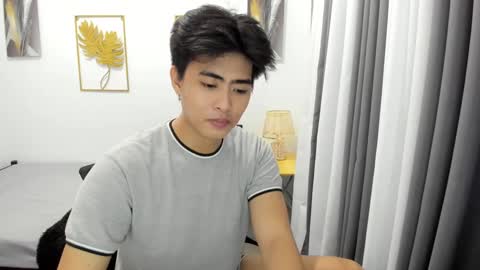 Snapshot of samuelangelo chatting on March 2025 07:24:01 AM Sam online show from March 2025 07:24:01 AM