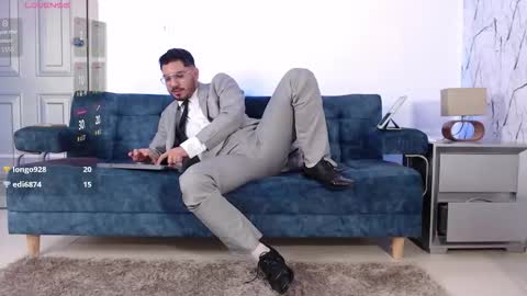 Snapshot of samuelcoopper chatting on October 2025 02:50:01 PM Samuel Coopper online show from October 2025 02:50:01 PM