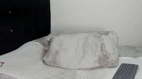 Samuel online show from December 2024 02:58:02 PM