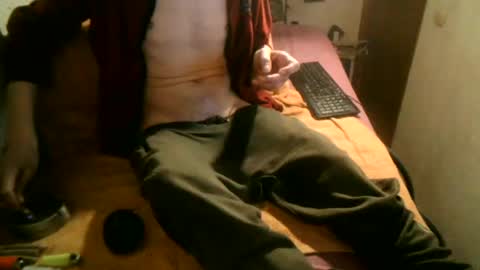 Snapshot of samueltal chatting on February 2025 08:22:01 PM samueltal online show from February 2025 08:22:01 PM